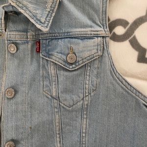 Levi’s Jean vest
